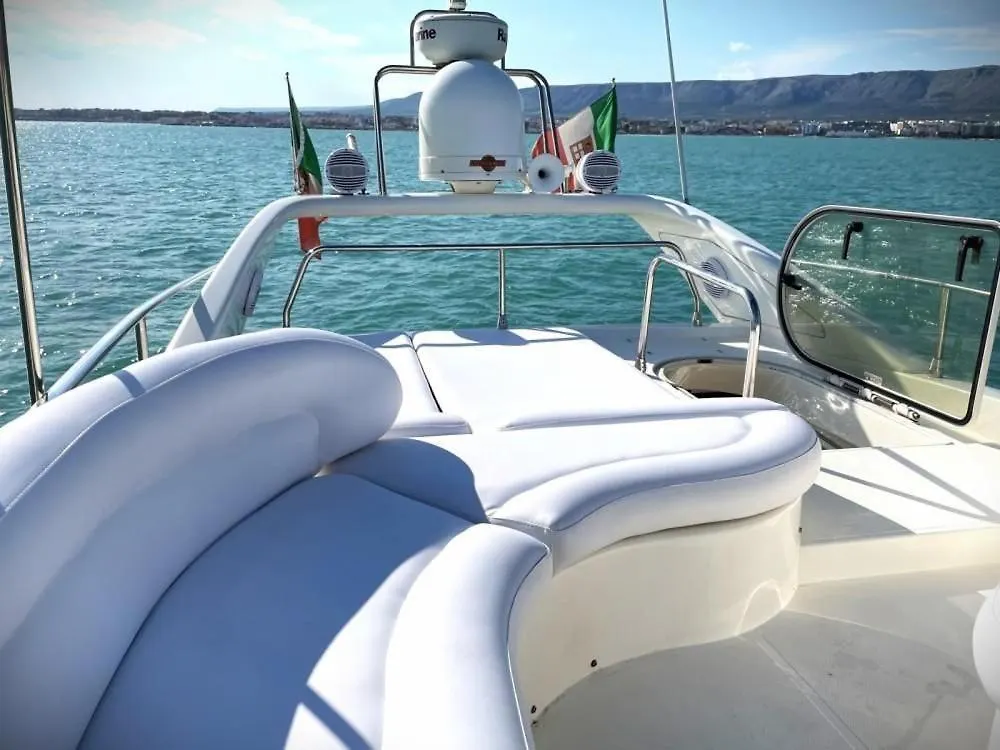 Hotel na wodzie Hotel Lupin Yacht Porto Santo Stefano