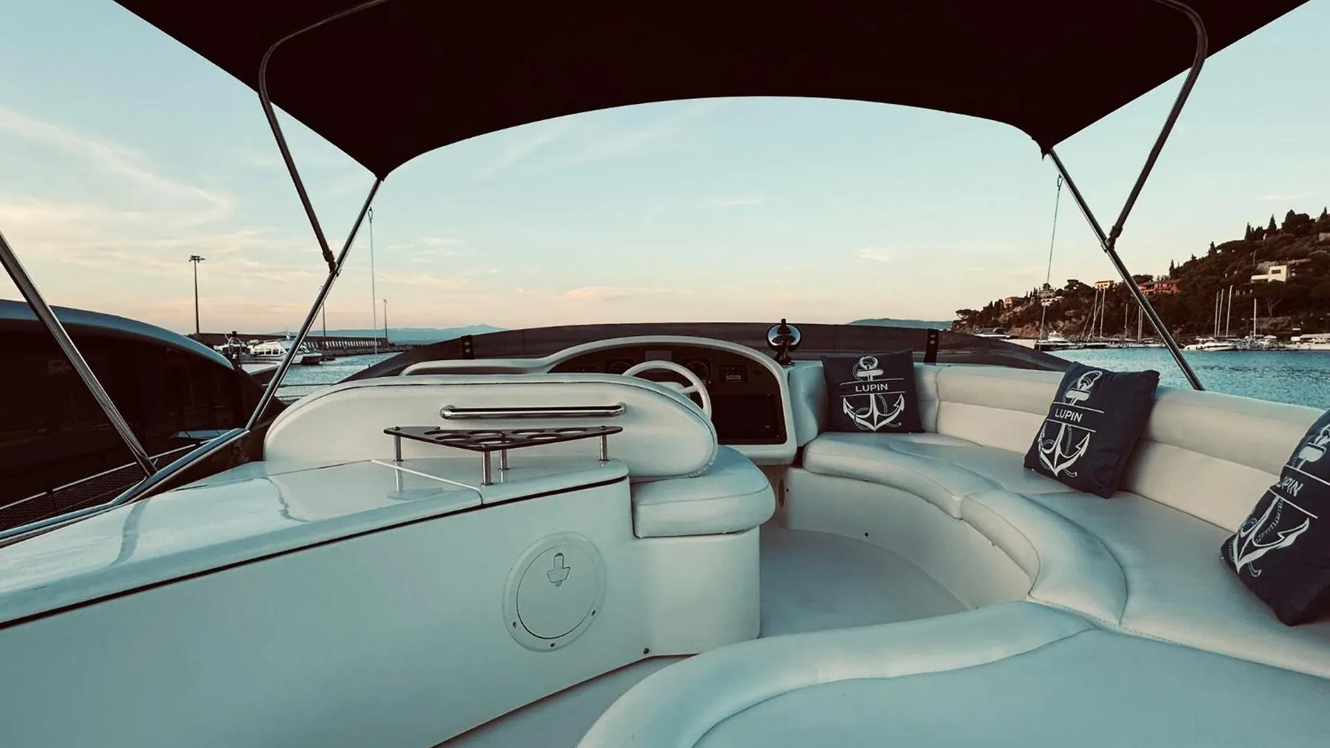Hotel na wodzie Hotel Lupin Yacht Porto Santo Stefano